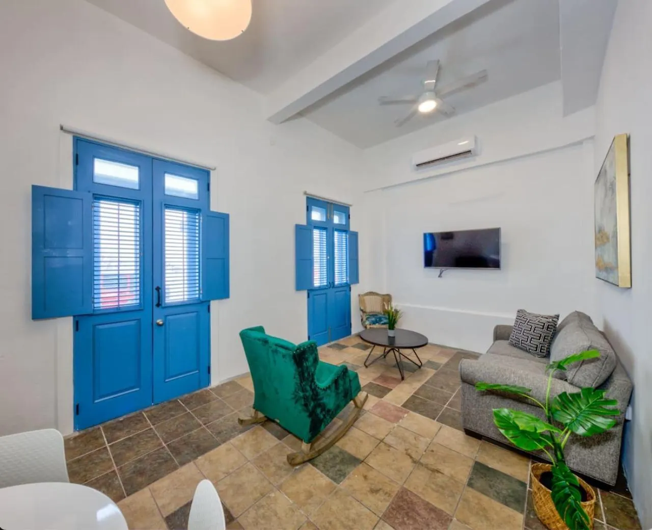 Old San Juan 1 Bedroom Apt. Cp3